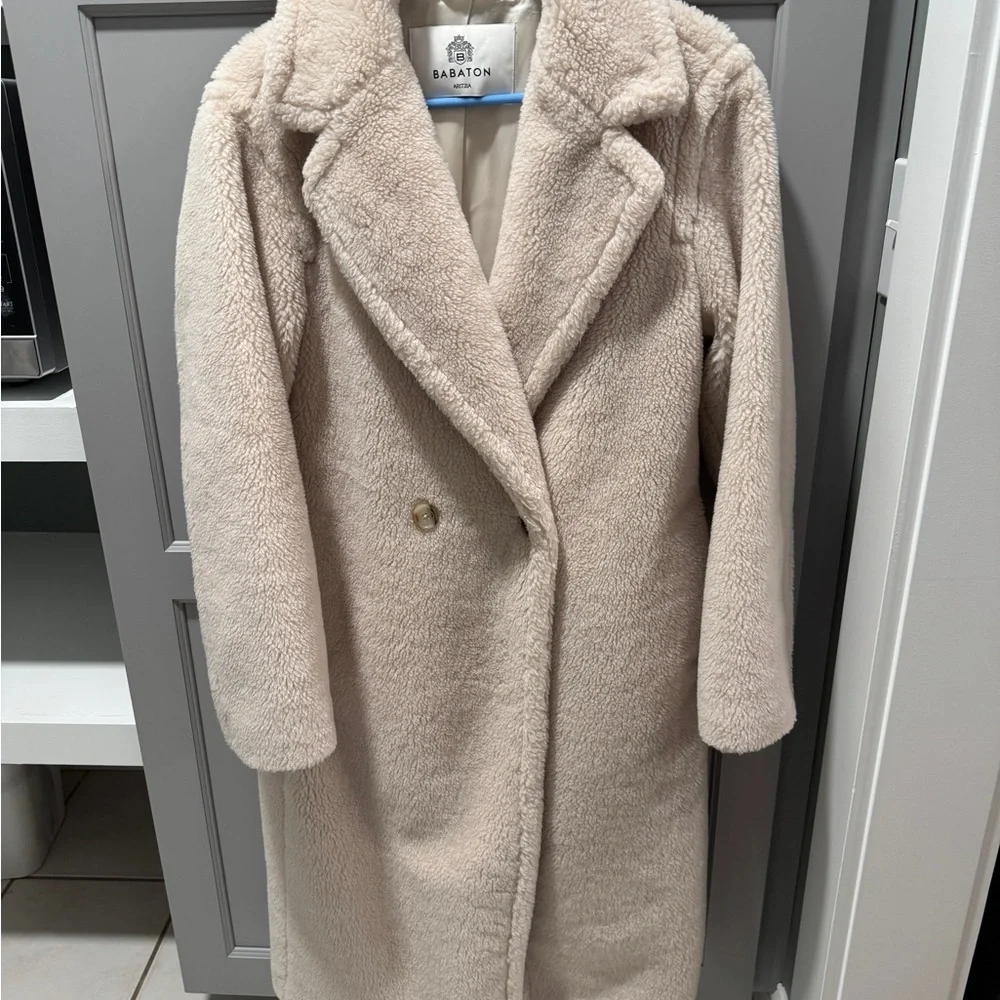 Aritzia Cream Teddy Jacket - Picture 4 of 7